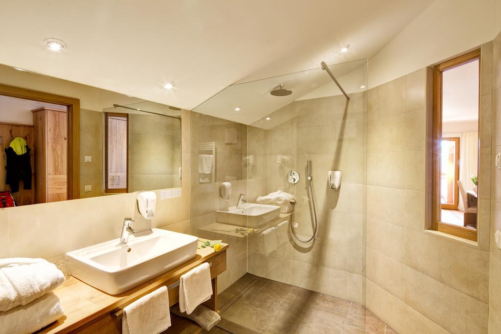 Hotel Gasthof Kircher Fiè Chambre photo